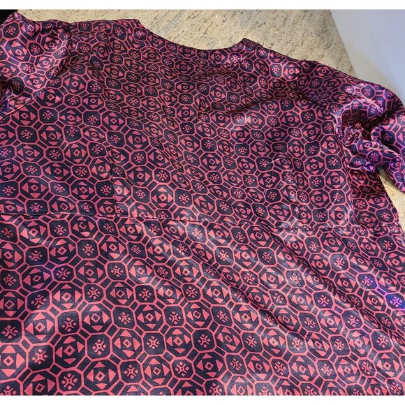 WD Ny Plus Size 3X Pink Blue Satin Silky Babydoll Empire Waist Geometric Blouse - Picture 12 of 13